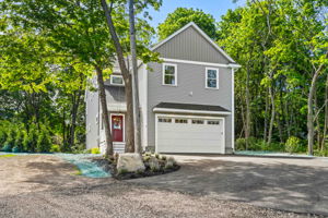 5 Ciaramitaro Ct, Gloucester, MA 01930, USA Photo 1