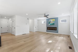 5 Ciaramitaro Ct, Gloucester, MA 01930, USA Photo 57