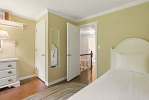  Photo 44