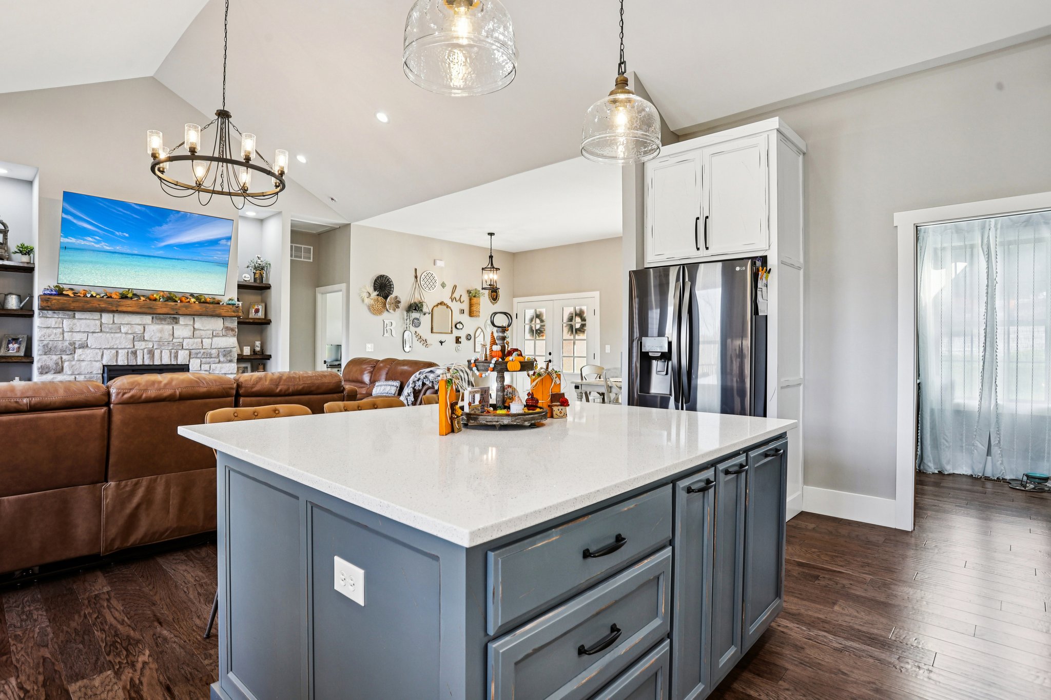 Dove Ct-S1811-014.jpg