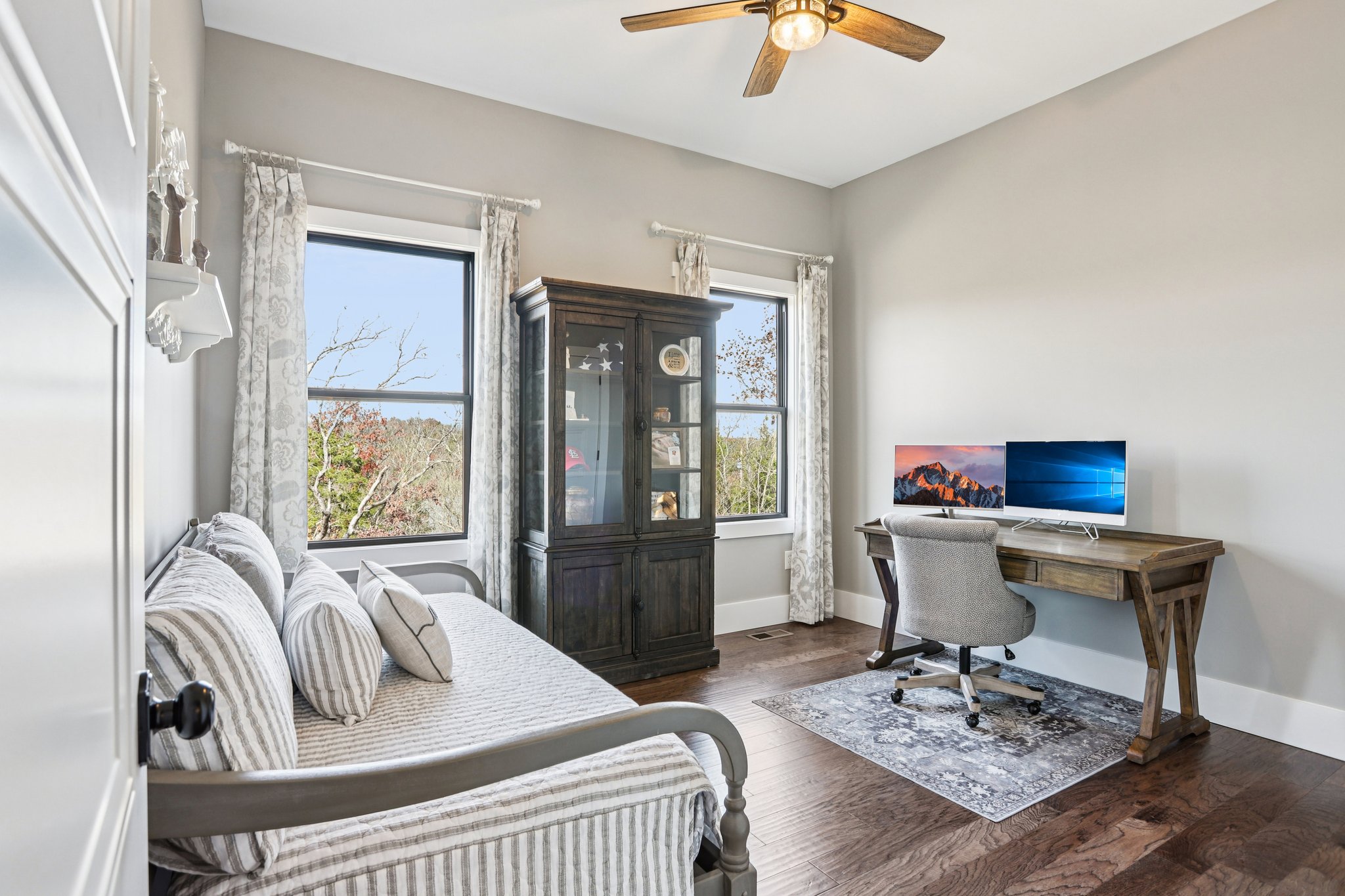 Dove Ct-S1811-015.jpg