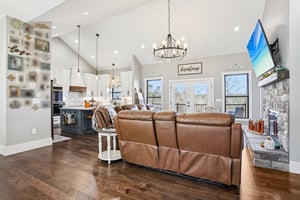 Dove Ct-S1811-002.jpg