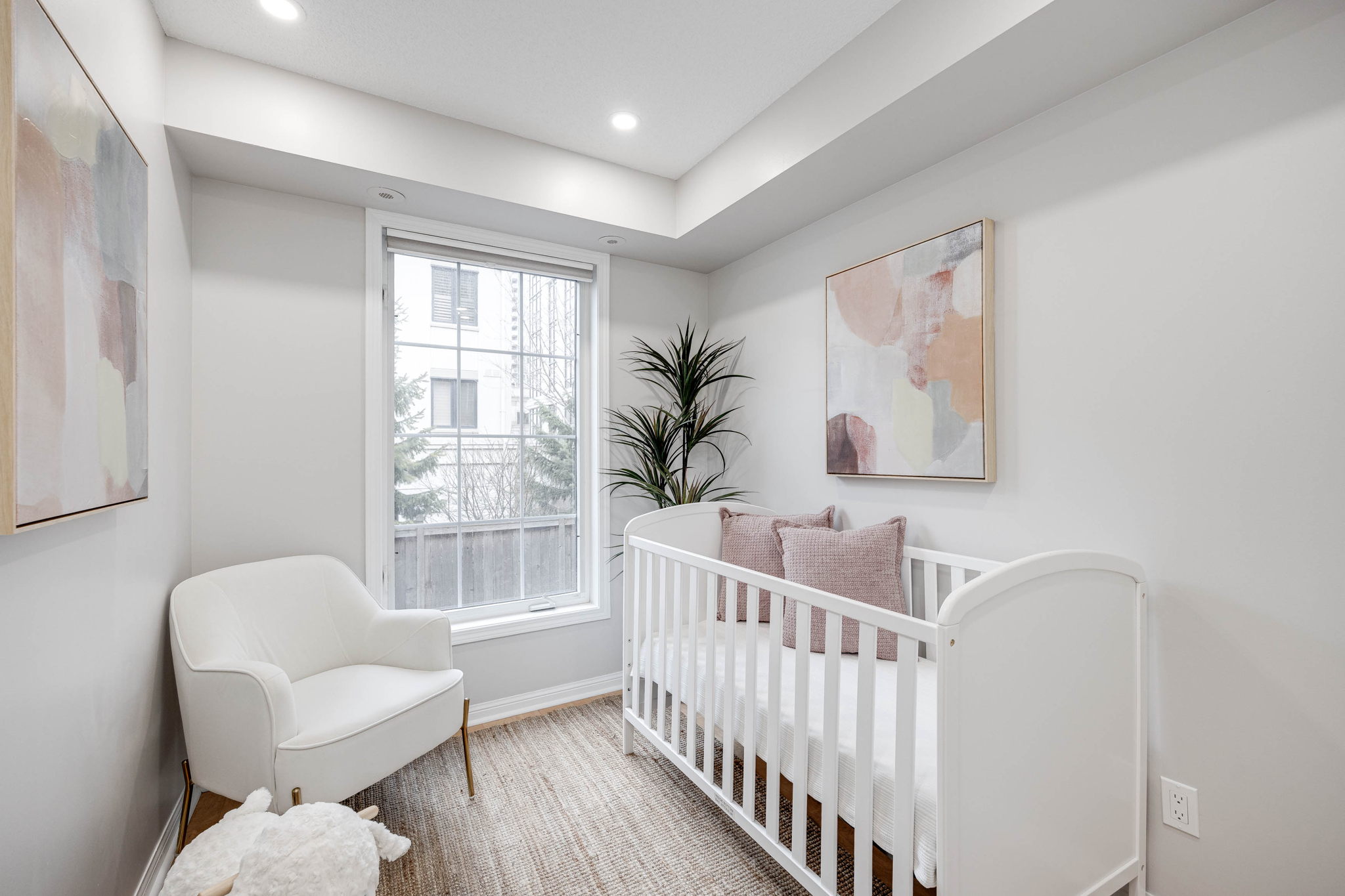 Toronto property showcase — delivered property photograph 16