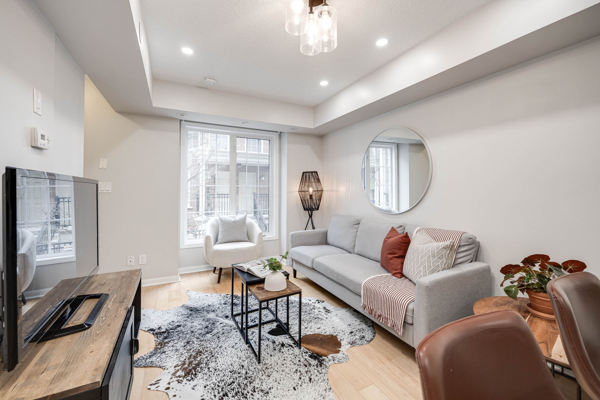 Toronto property showcase — delivered property photograph 4