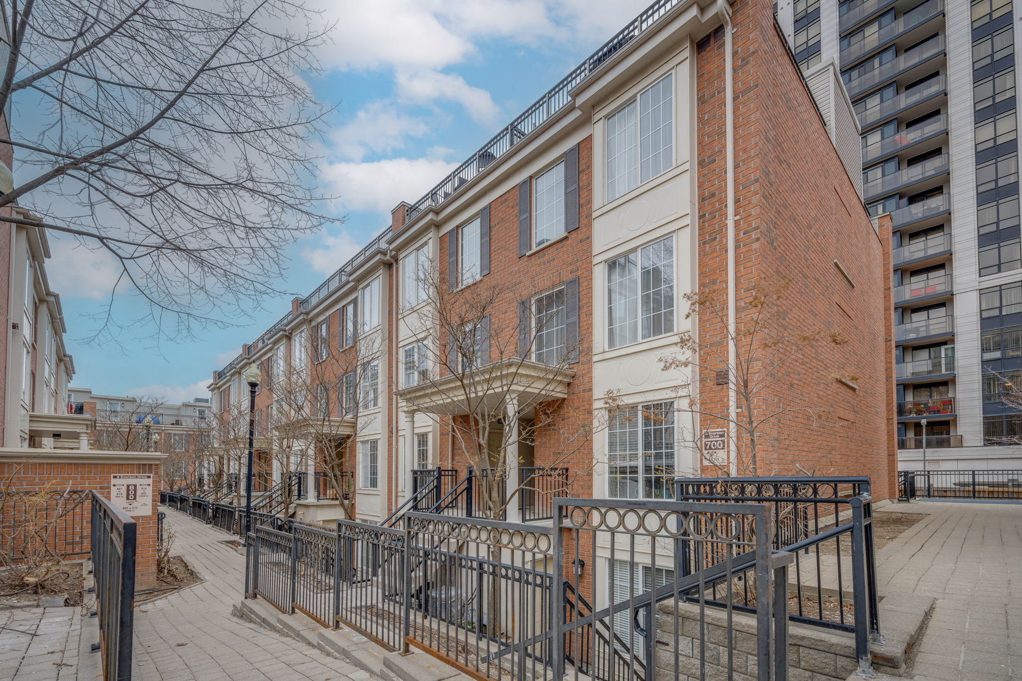 Toronto property showcase — delivered property photograph 26