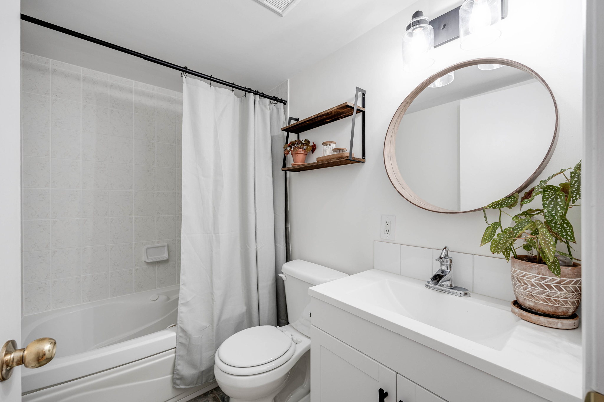 Toronto property showcase — delivered property photograph 12