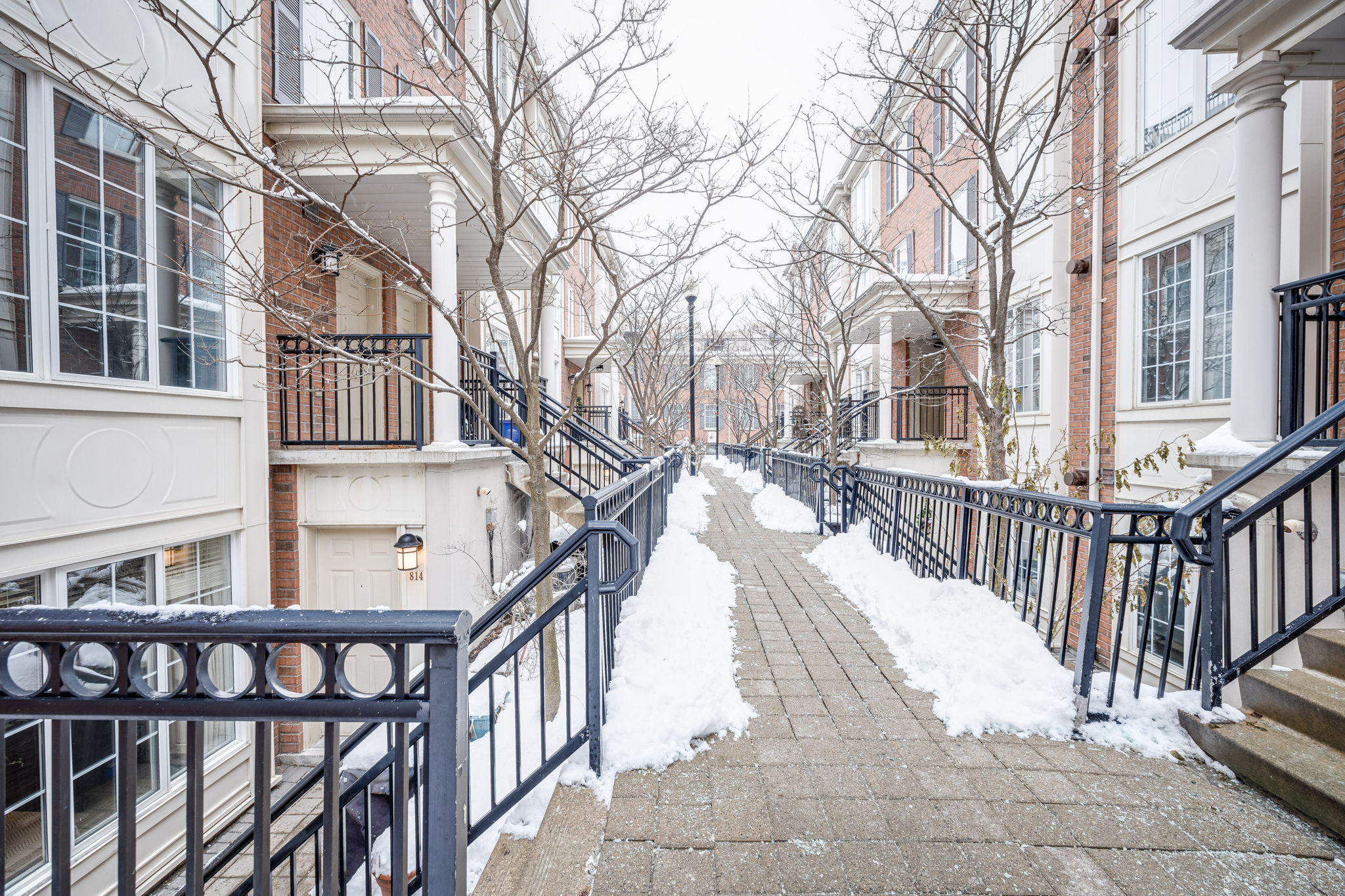 Toronto property showcase — delivered property photograph 3