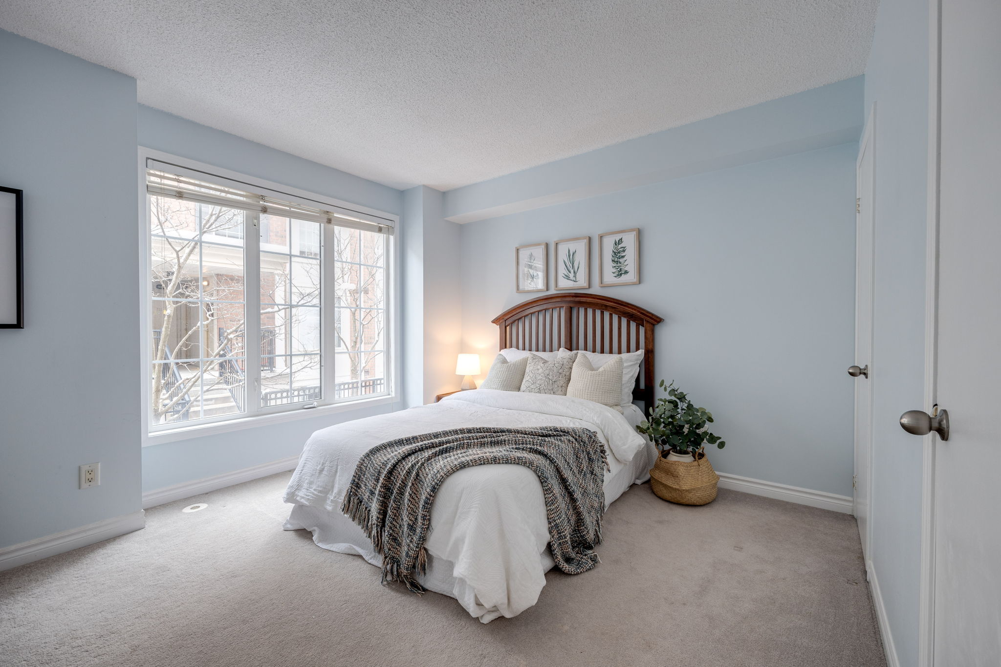 Toronto property showcase — delivered property photograph 20