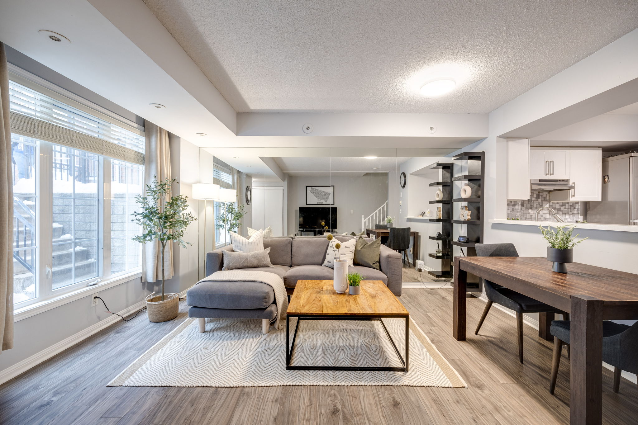 Toronto property showcase — delivered property photograph 17