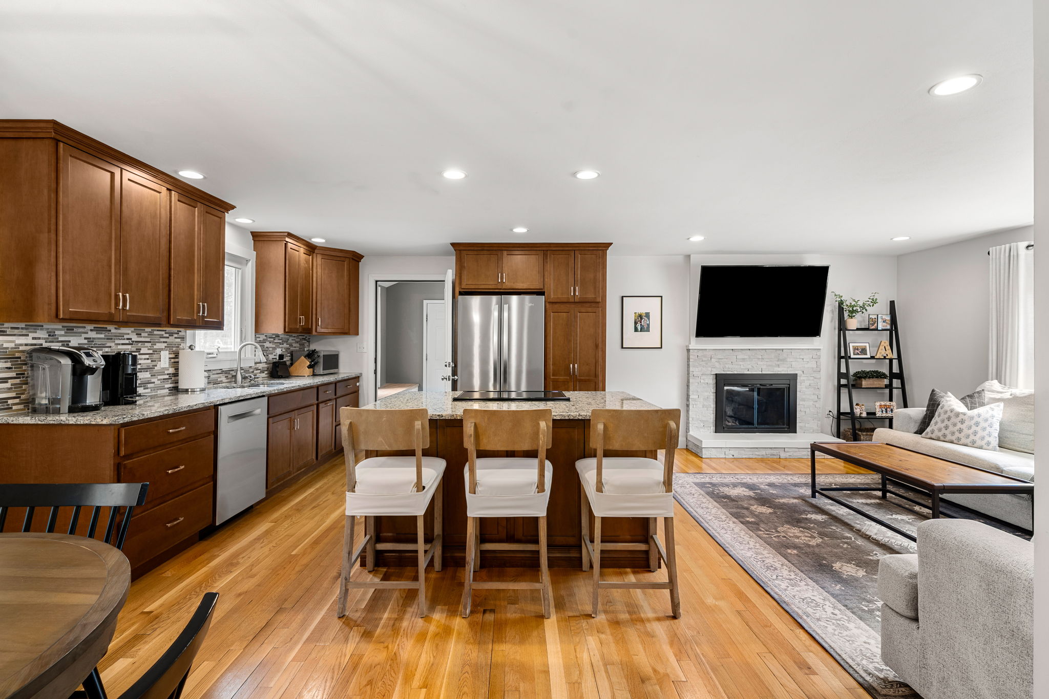 5 Falcon Dr, Pelham, NH 03076, USA Photo 55