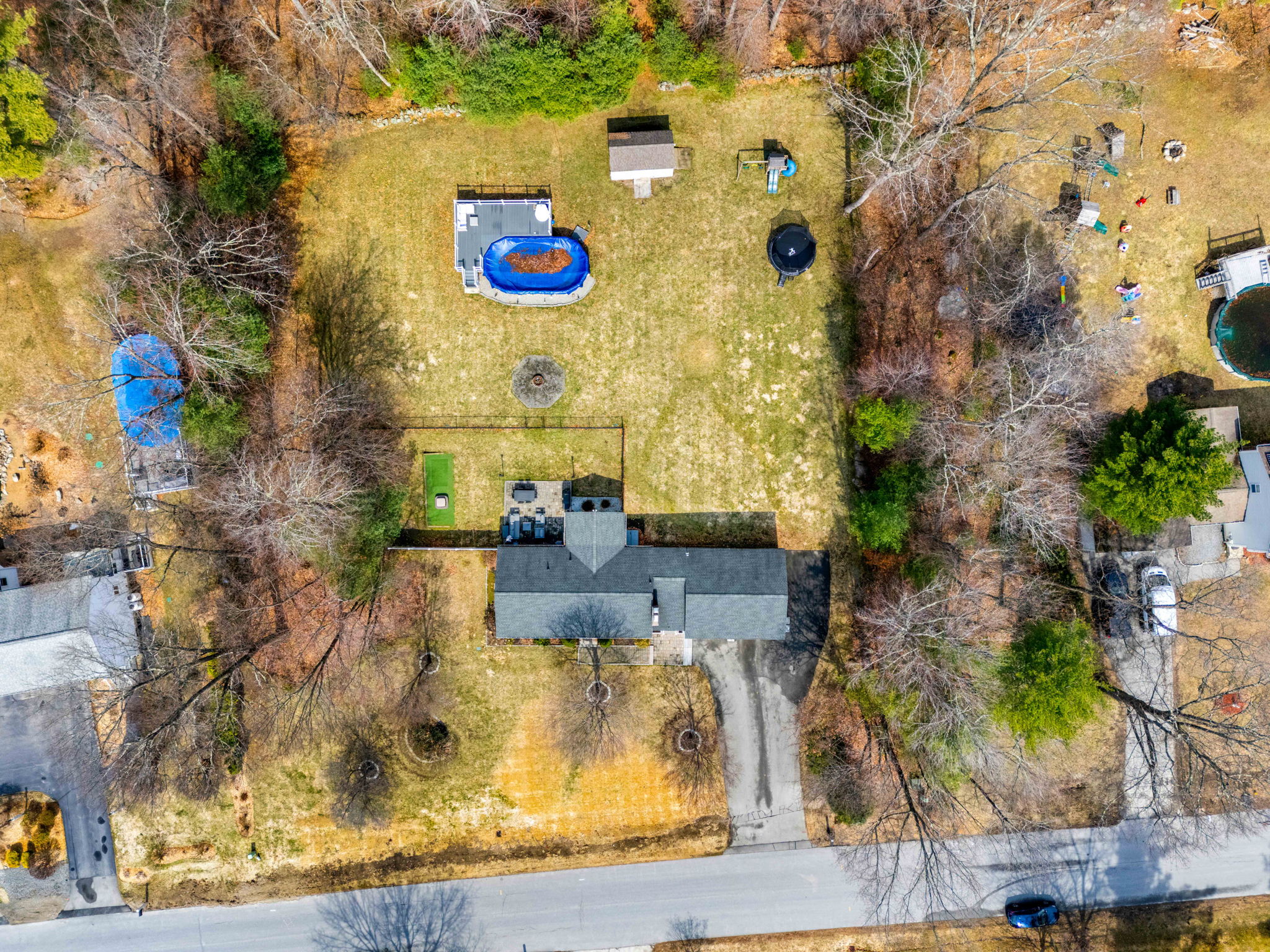 5 Falcon Dr, Pelham, NH 03076, USA Photo 16