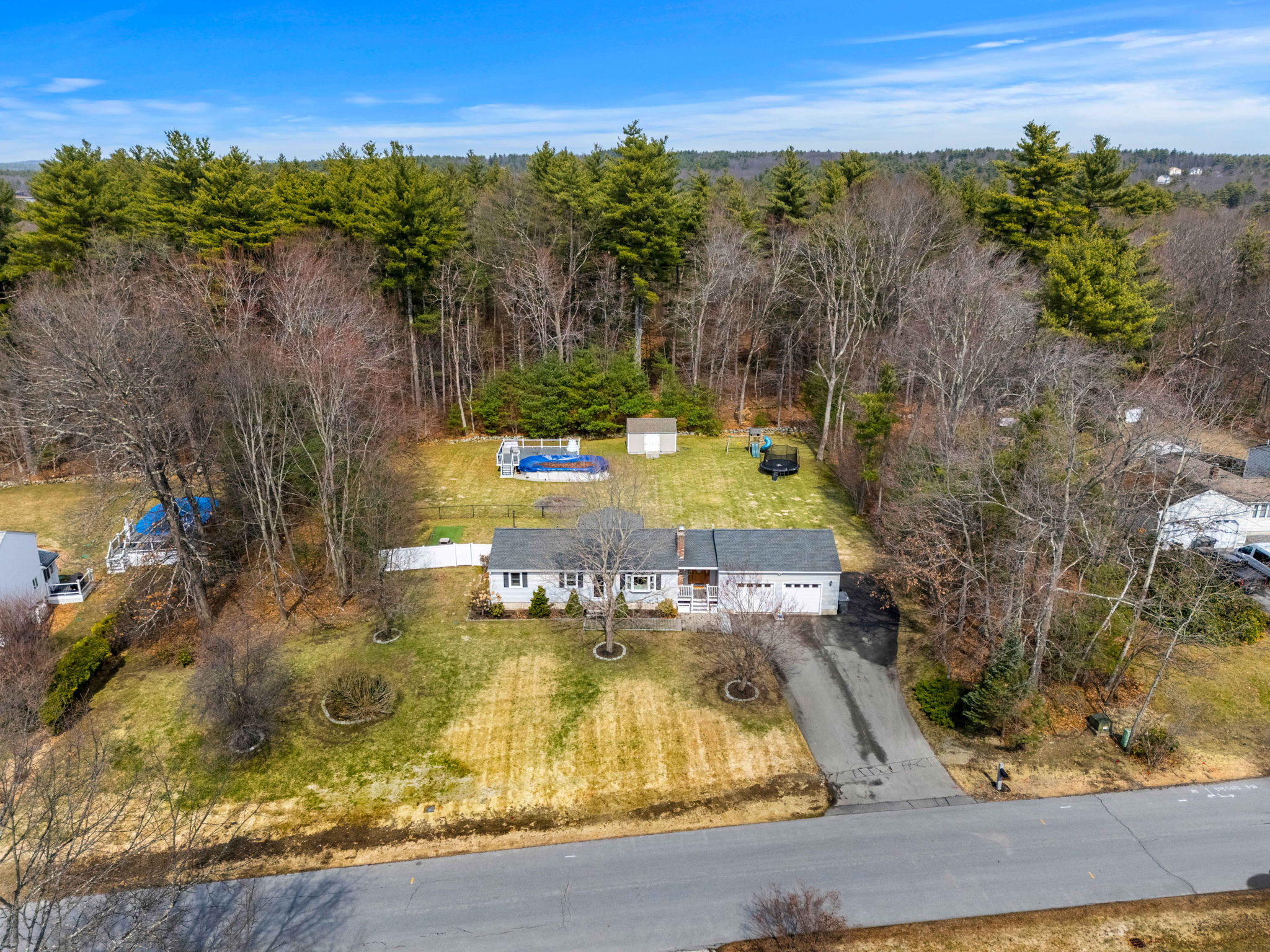 5 Falcon Dr, Pelham, NH 03076, USA Photo 24