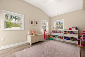 5 Falcon Dr, Pelham, NH 03076, USA Photo 28