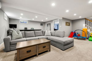 5 Falcon Dr, Pelham, NH 03076, USA Photo 43