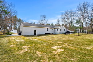 5 Falcon Dr, Pelham, NH 03076, USA Photo 9