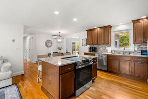 5 Falcon Dr, Pelham, NH 03076, USA Photo 51