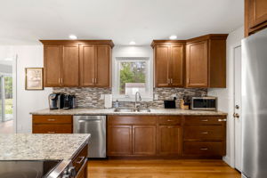 5 Falcon Dr, Pelham, NH 03076, USA Photo 56
