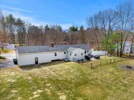 5 Falcon Dr, Pelham, NH 03076, USA Photo 13