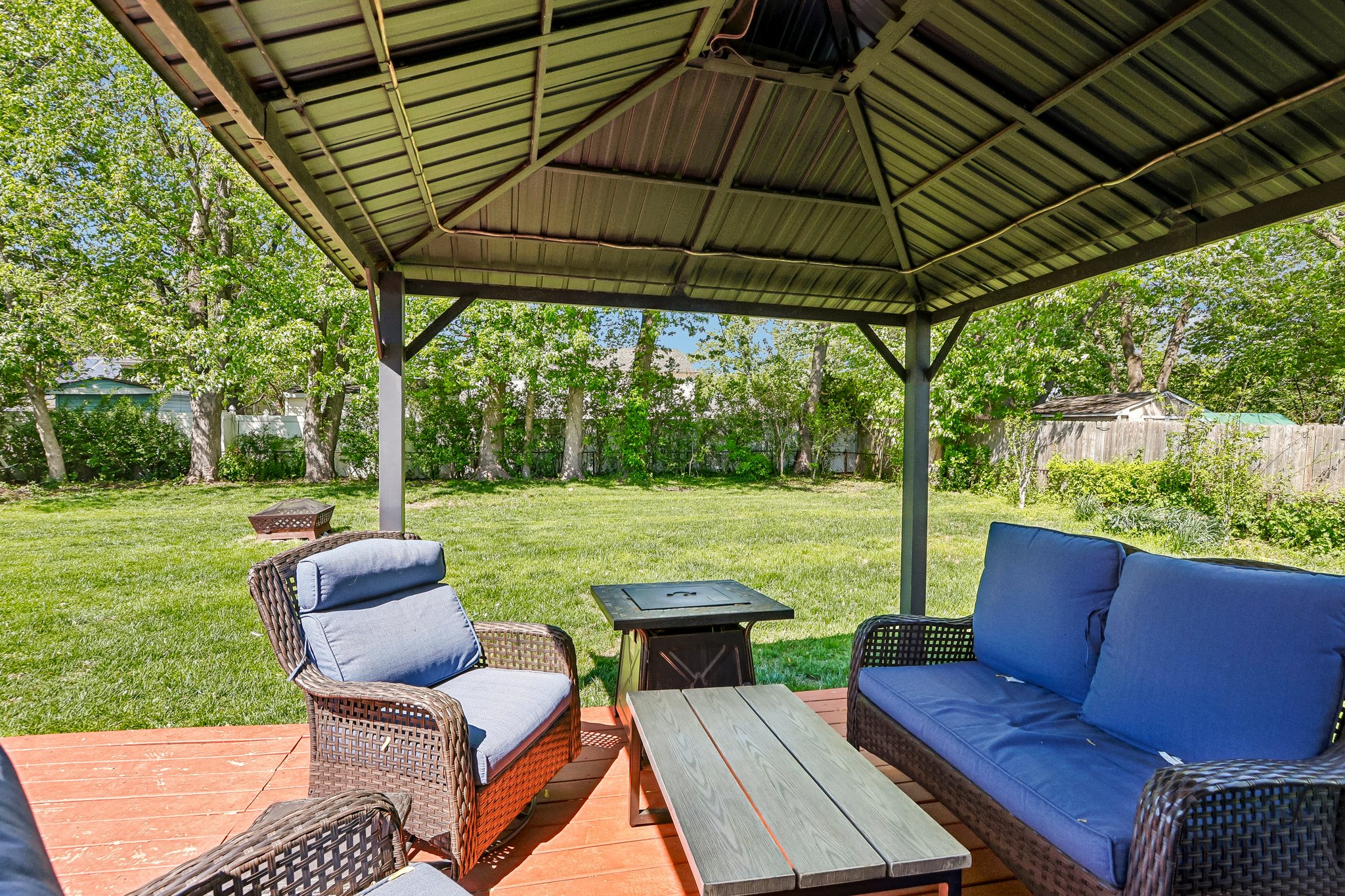 Farmdale Rd-S0605-029.jpg