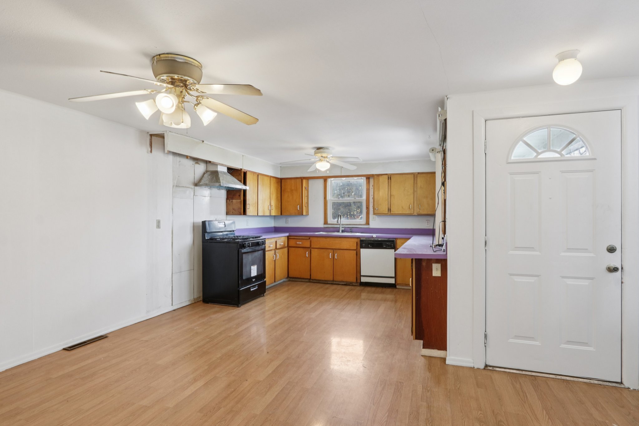 Forsgate Ln-S0303-010.jpg