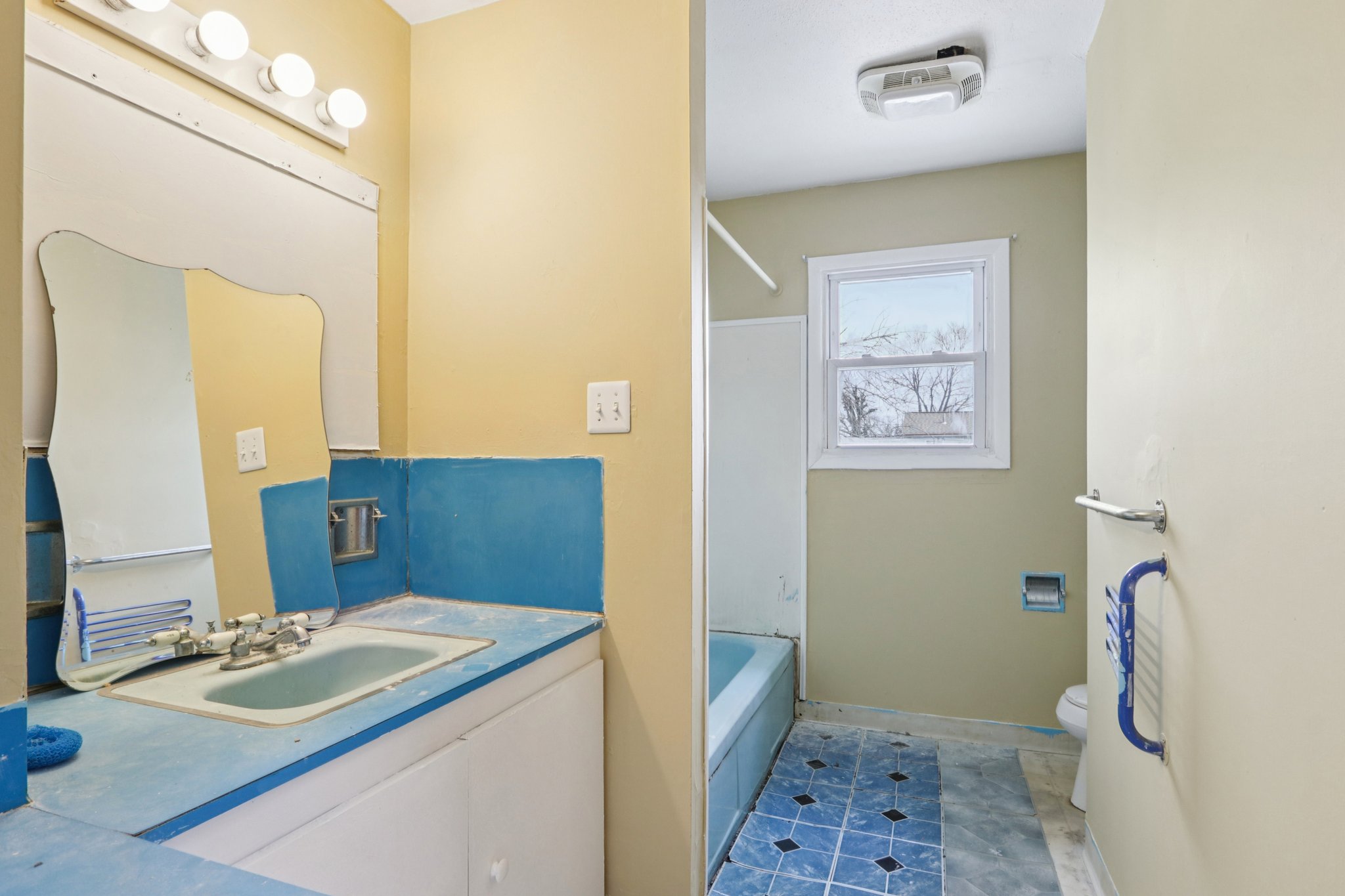 Forsgate Ln-S0303-018.jpg