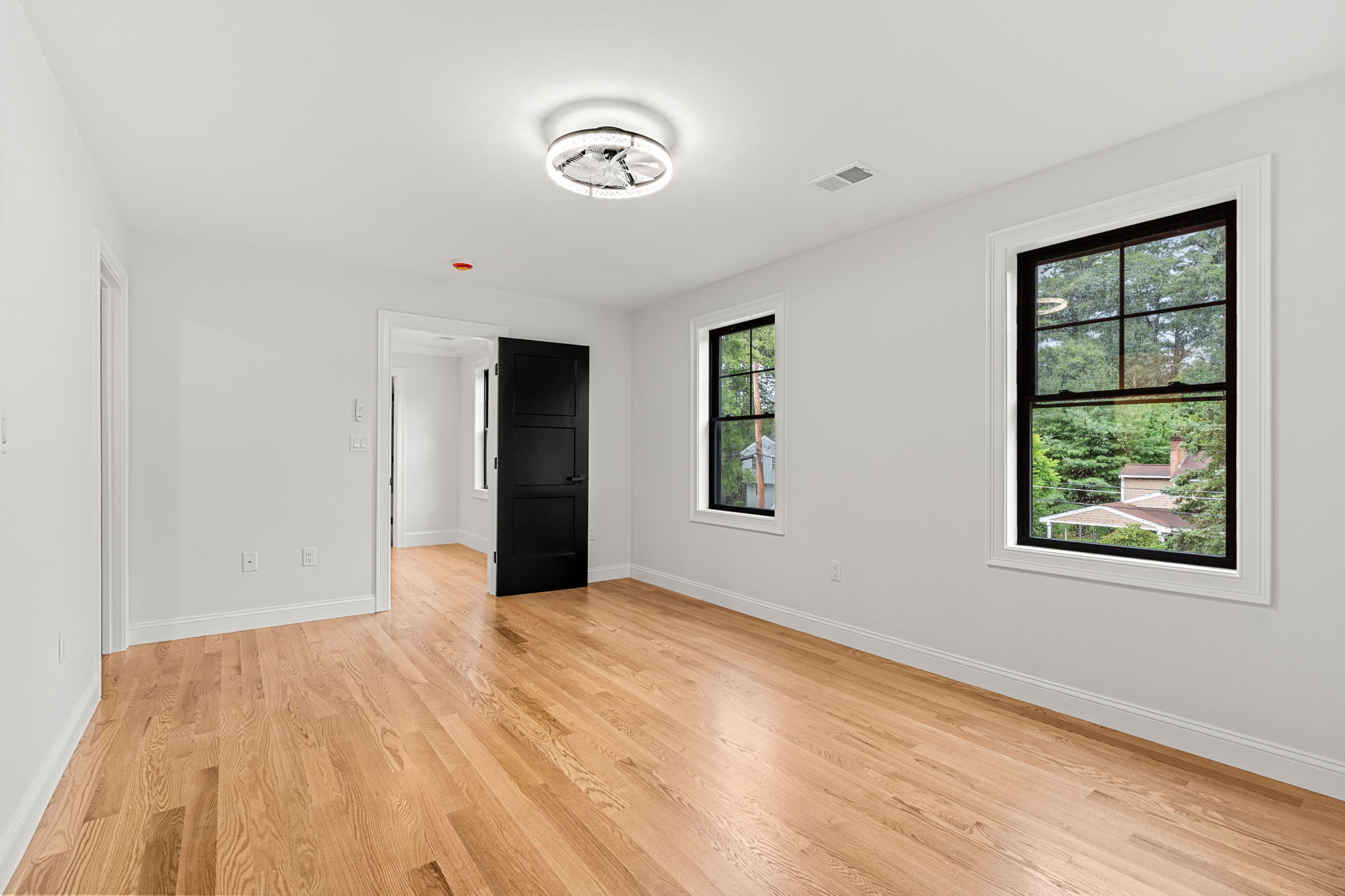 5 Four Acre Dr, Burlington, MA 01803, USA Photo 9