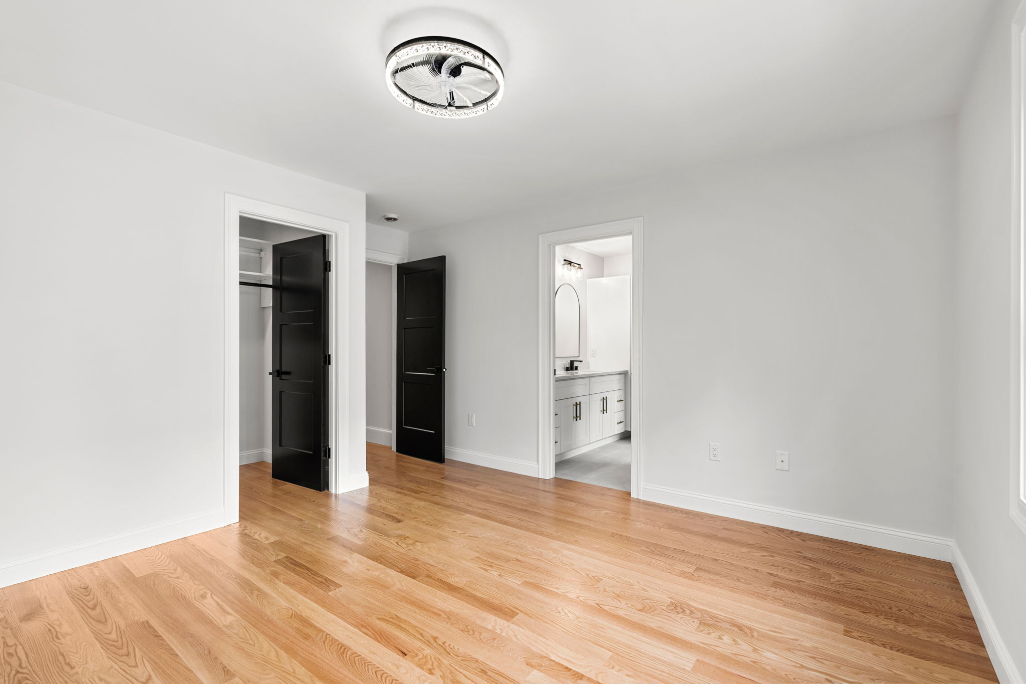 5 Four Acre Dr, Burlington, MA 01803, USA Photo 13
