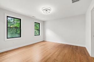 5 Four Acre Dr, Burlington, MA 01803, USA Photo 15