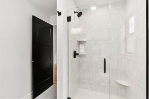 5 Four Acre Dr, Burlington, MA 01803, USA Photo 18