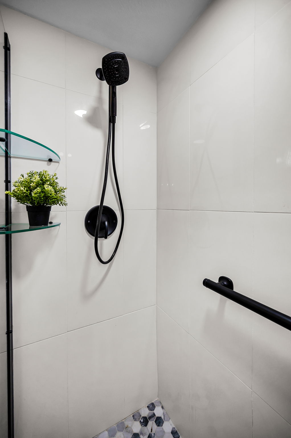 Bathroom2b