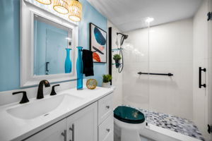 Bathroom2a
