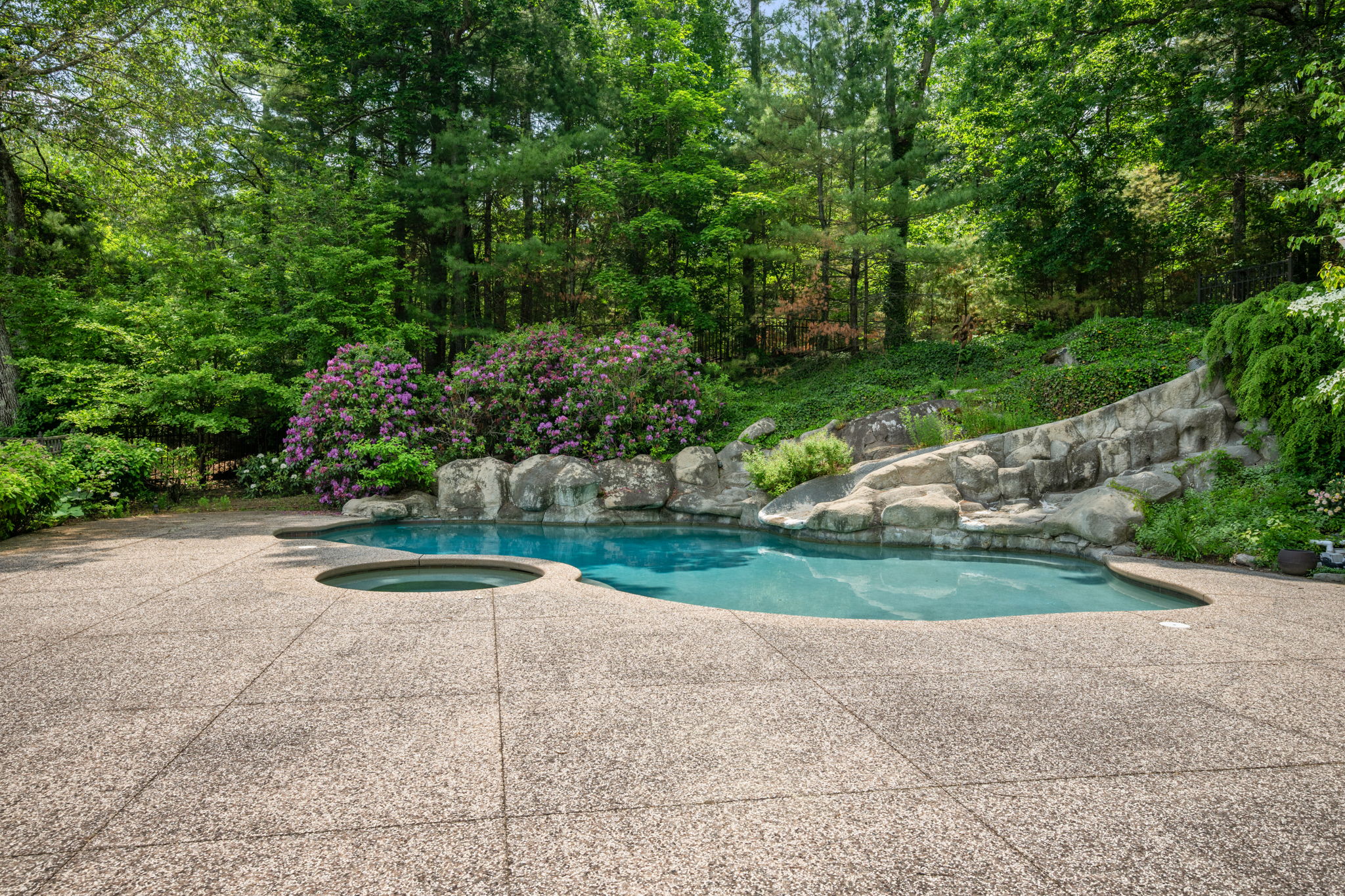 Exterior (14 of 37)
