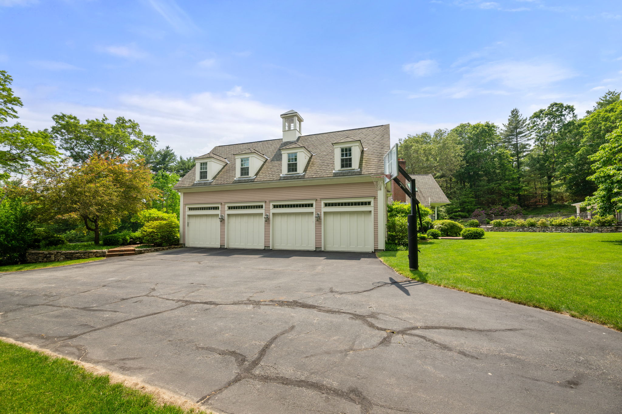 Exterior (18 of 37)