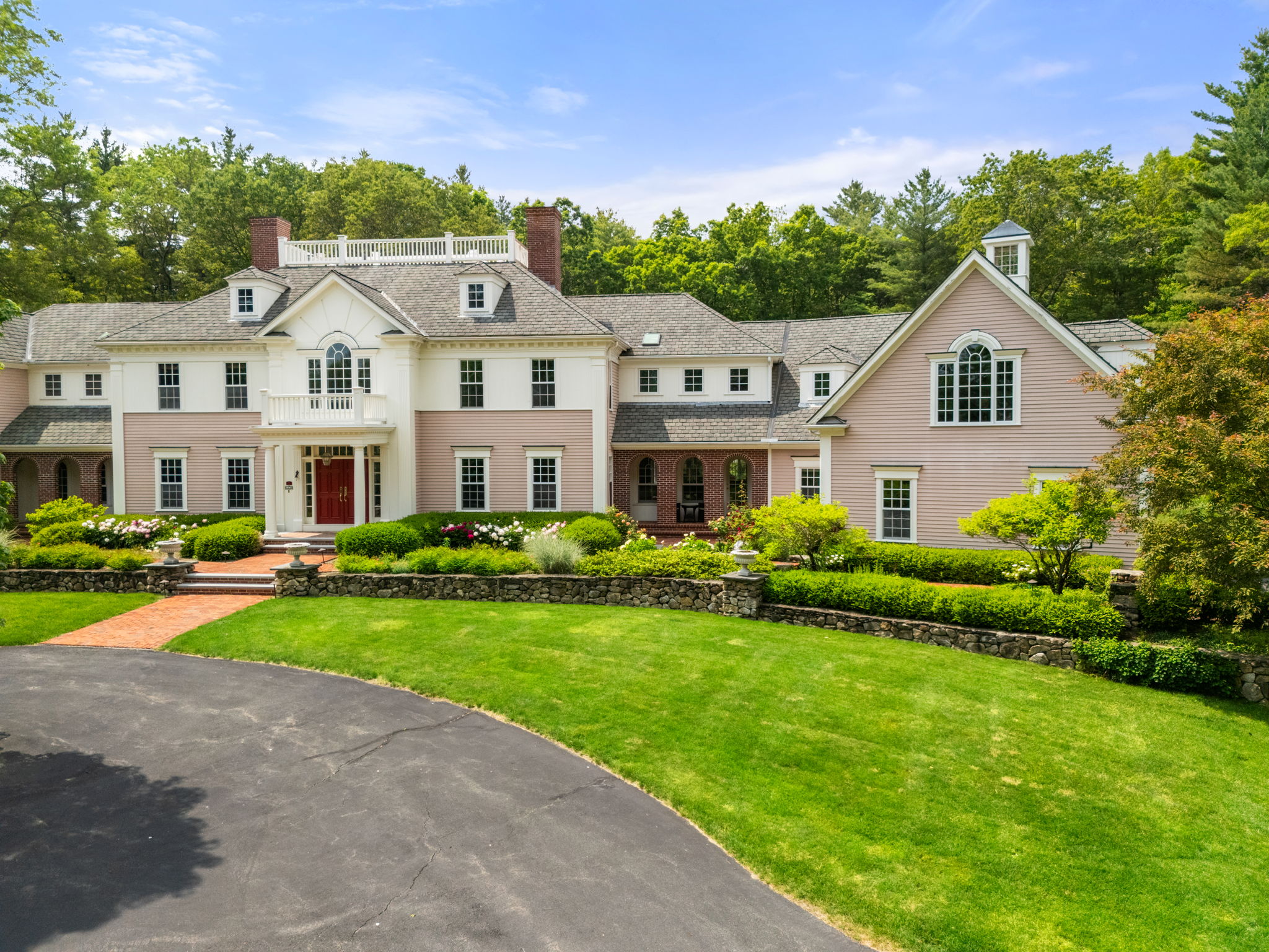 Exterior (27 of 37)