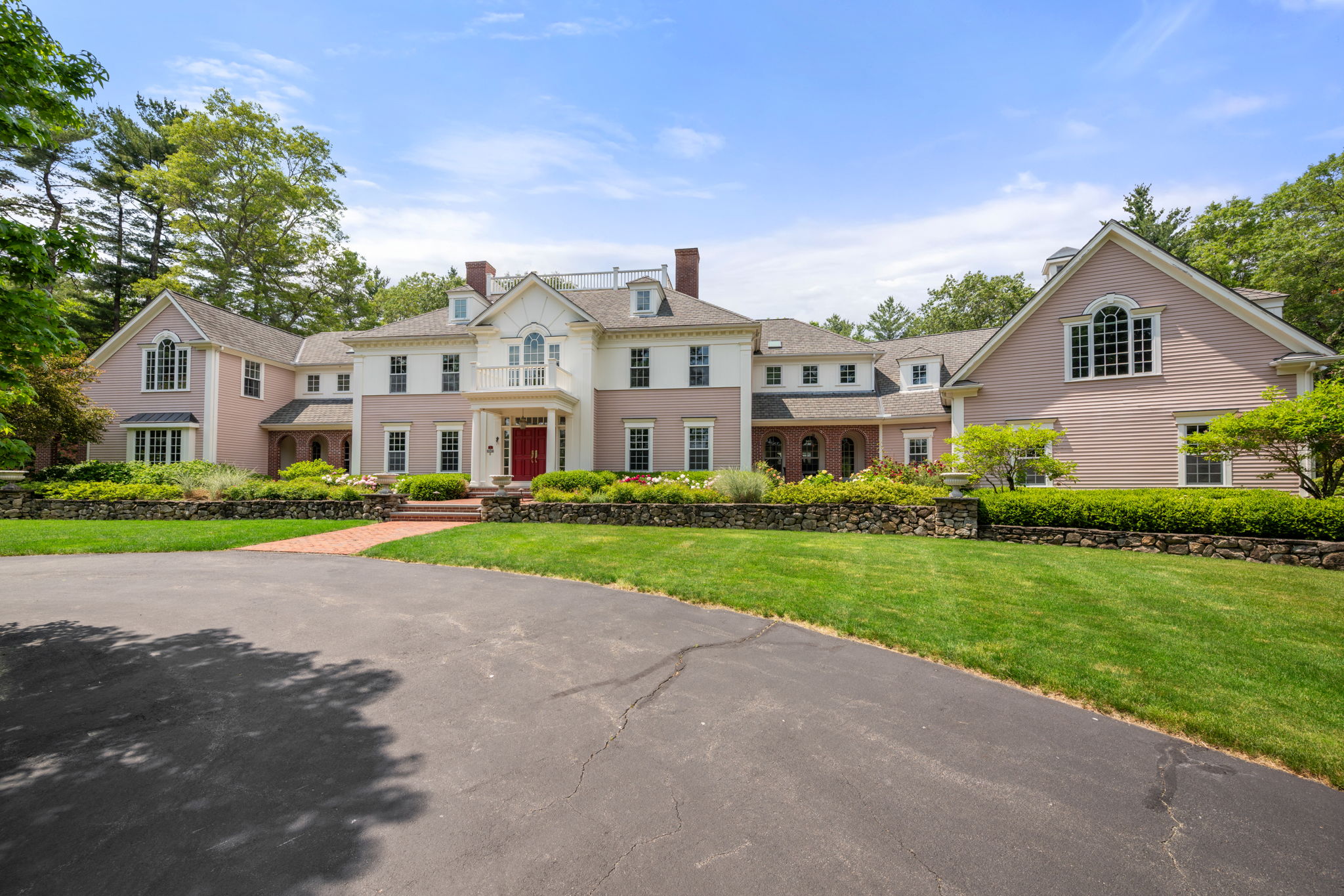 Exterior (2 of 37)