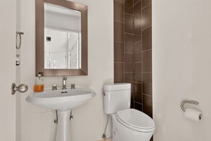  Photo 49