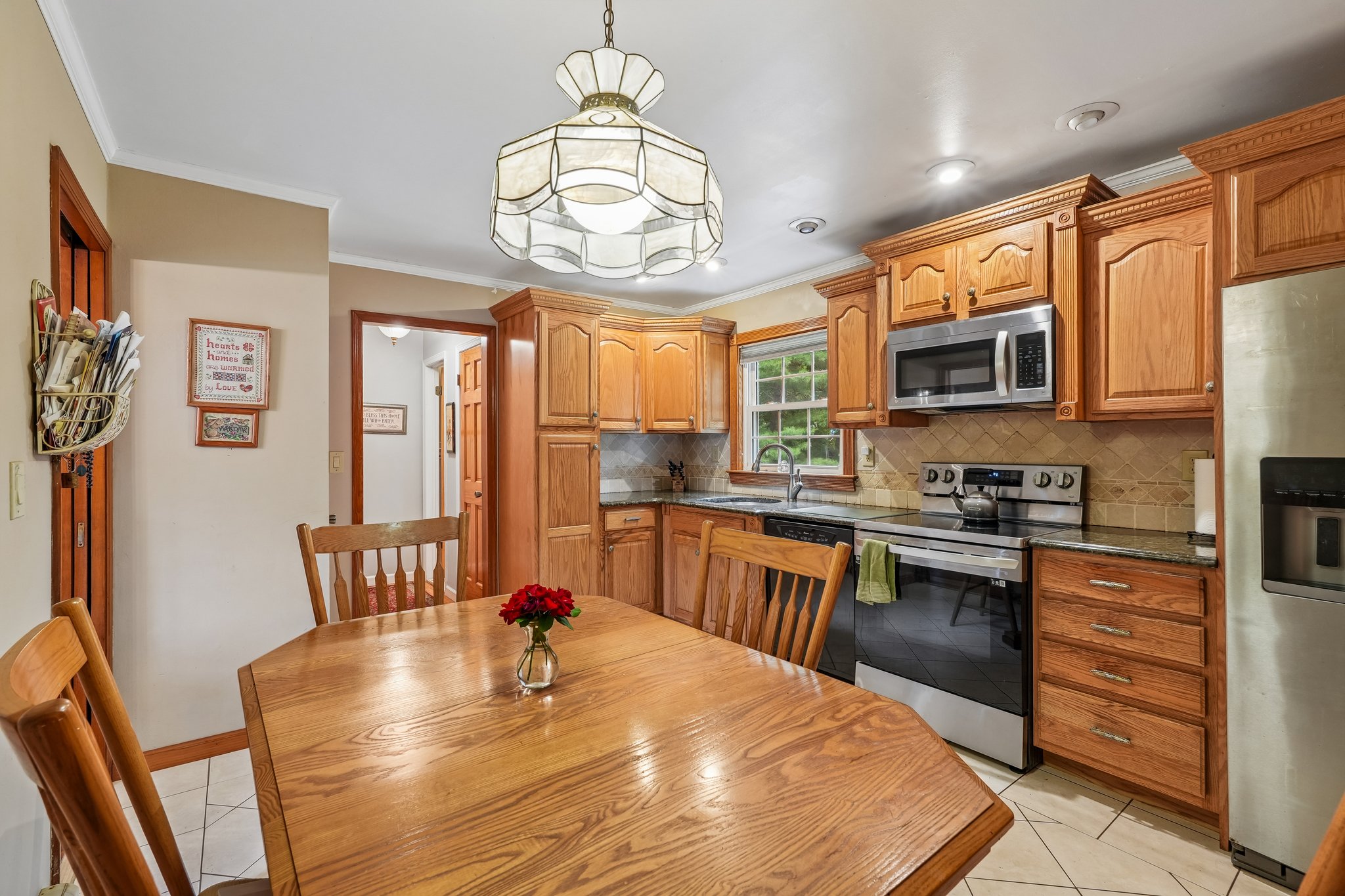 5 Lacona Rd-S2806-021.jpg