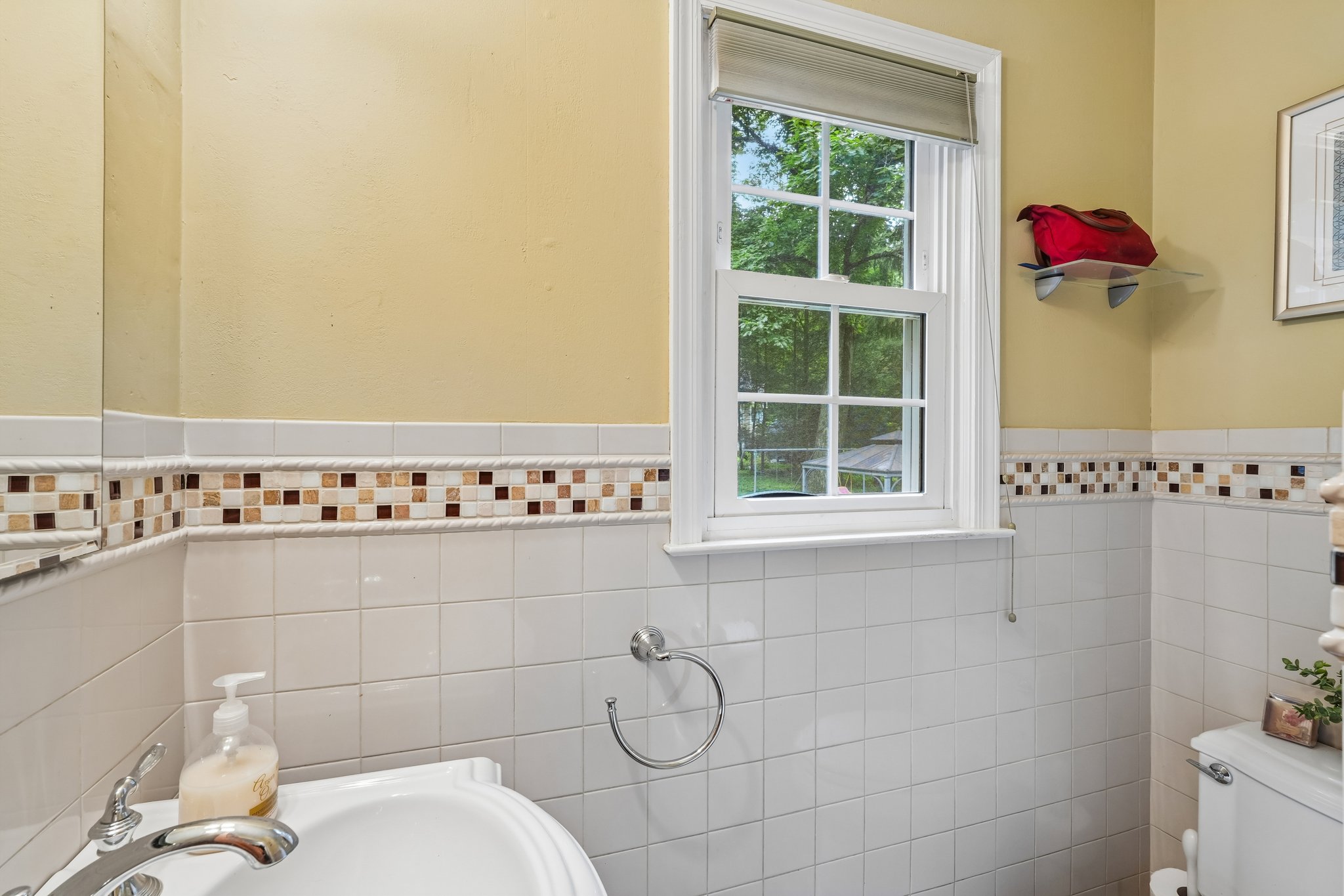 5 Lacona Rd-S2806-022.jpg