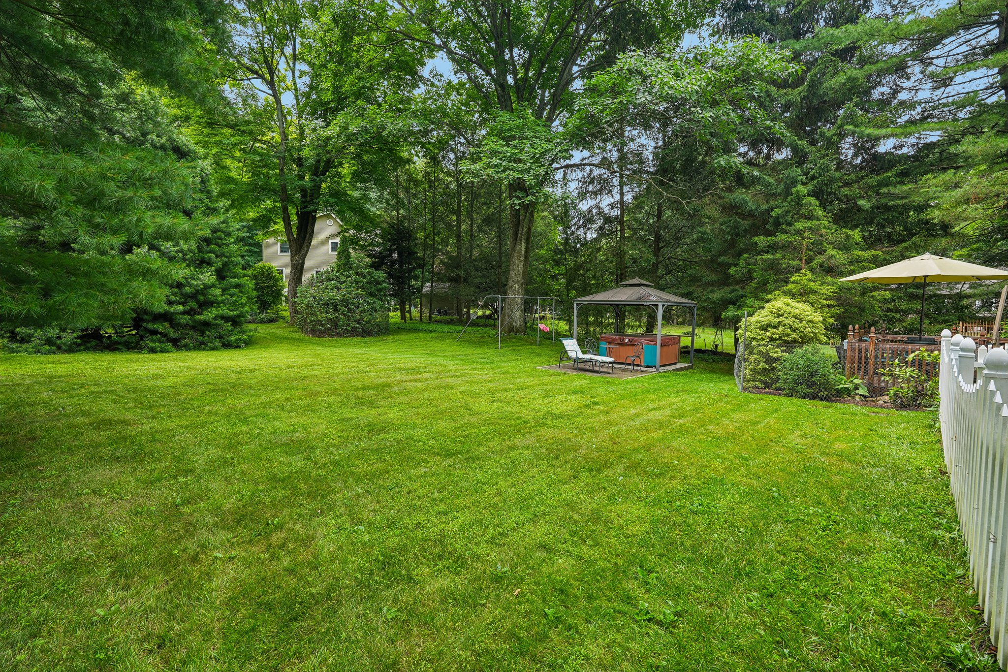 5 Lacona Rd-S2806-050.jpg