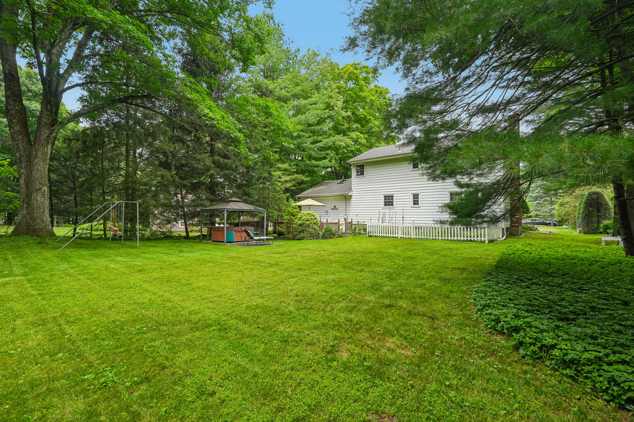5 Lacona Rd-S2806-053.jpg