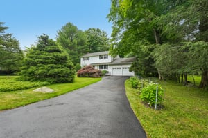 5 Lacona Rd-S2806-001.jpg