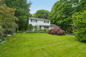 5 Lacona Rd-S2806-003.jpg