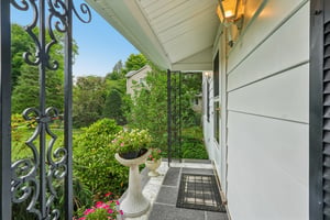 5 Lacona Rd-S2806-005.jpg