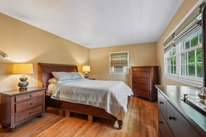 5 Lacona Rd-S2806-025.jpg