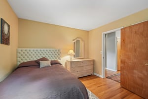 5 Lacona Rd-S2806-029.jpg