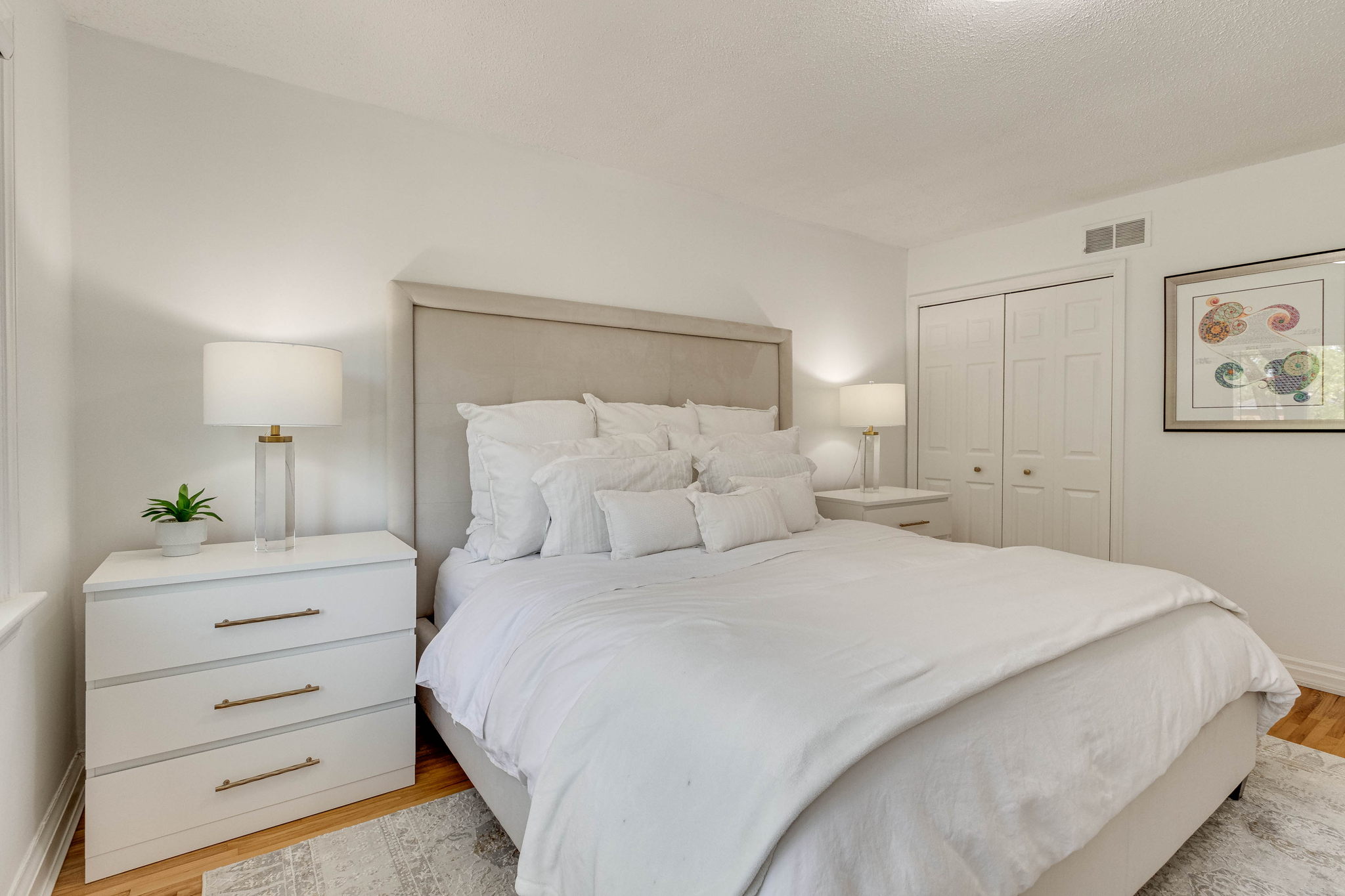 Toronto property showcase — delivered property photograph 21