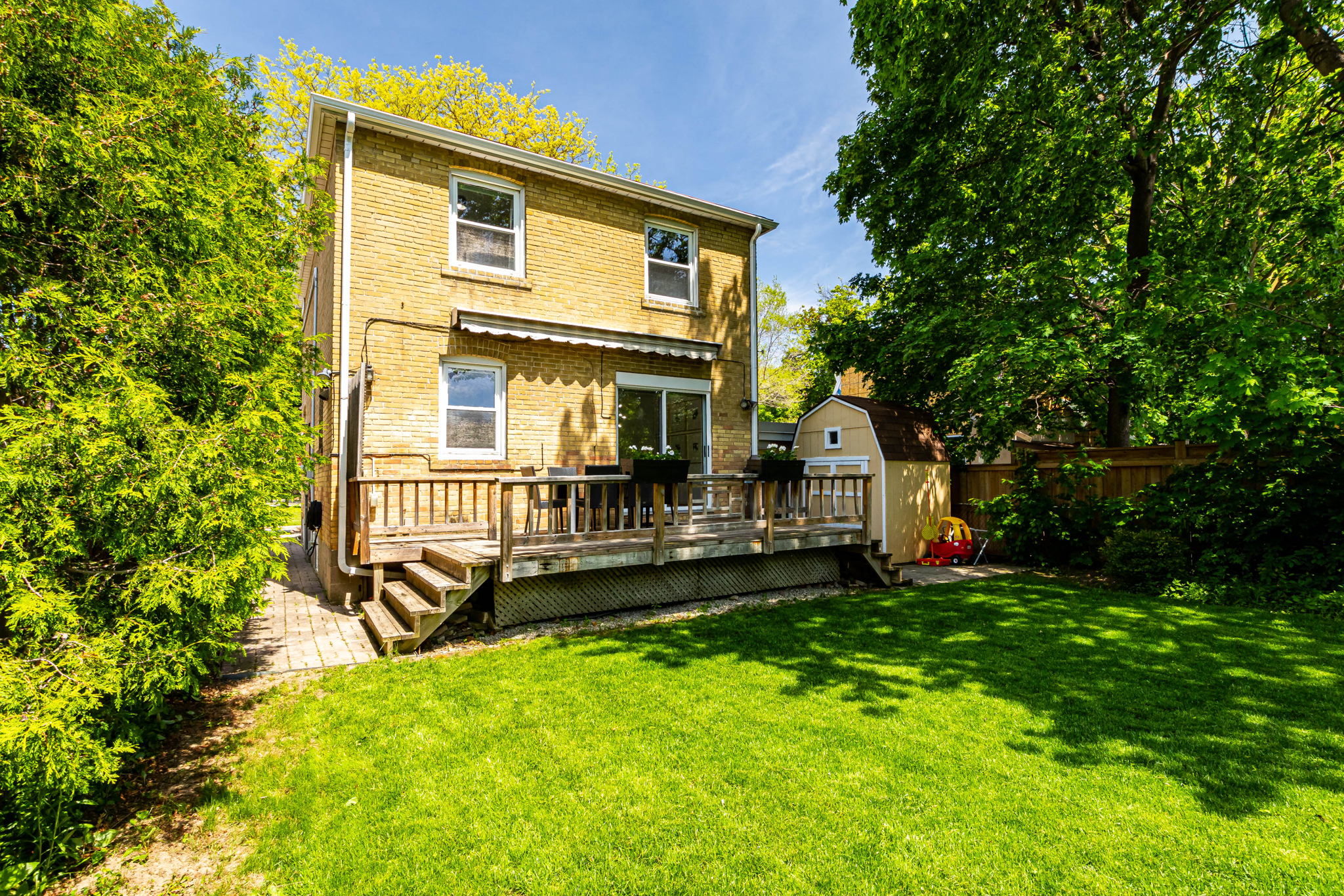 Toronto property showcase — delivered property photograph 35