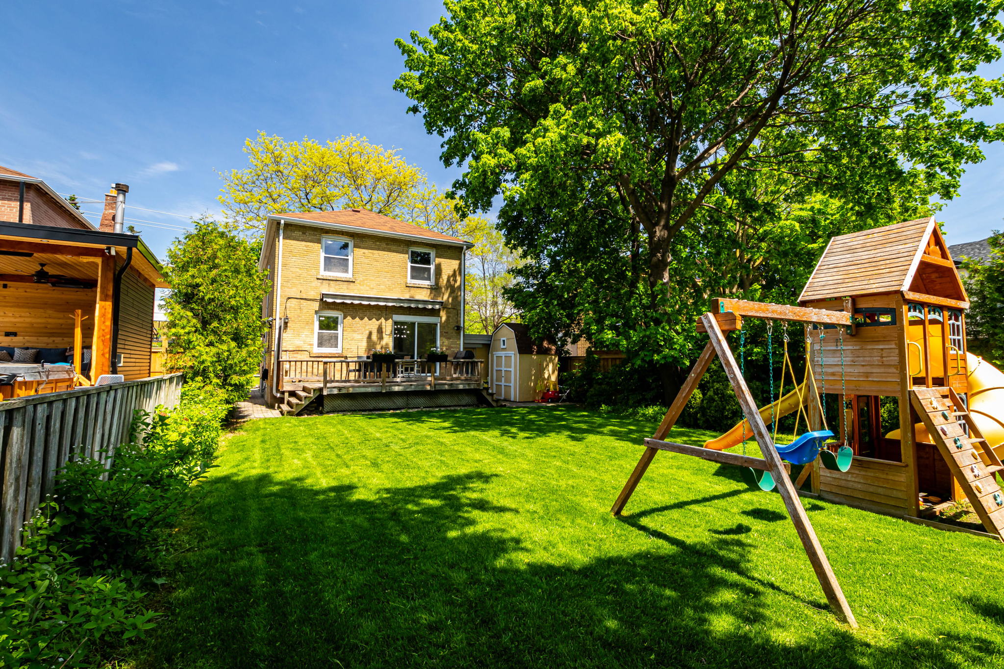Toronto property showcase — delivered property photograph 37
