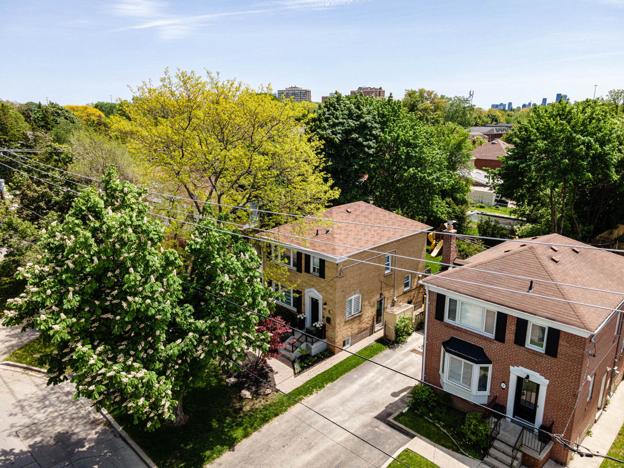 Toronto property showcase — delivered property photograph 44