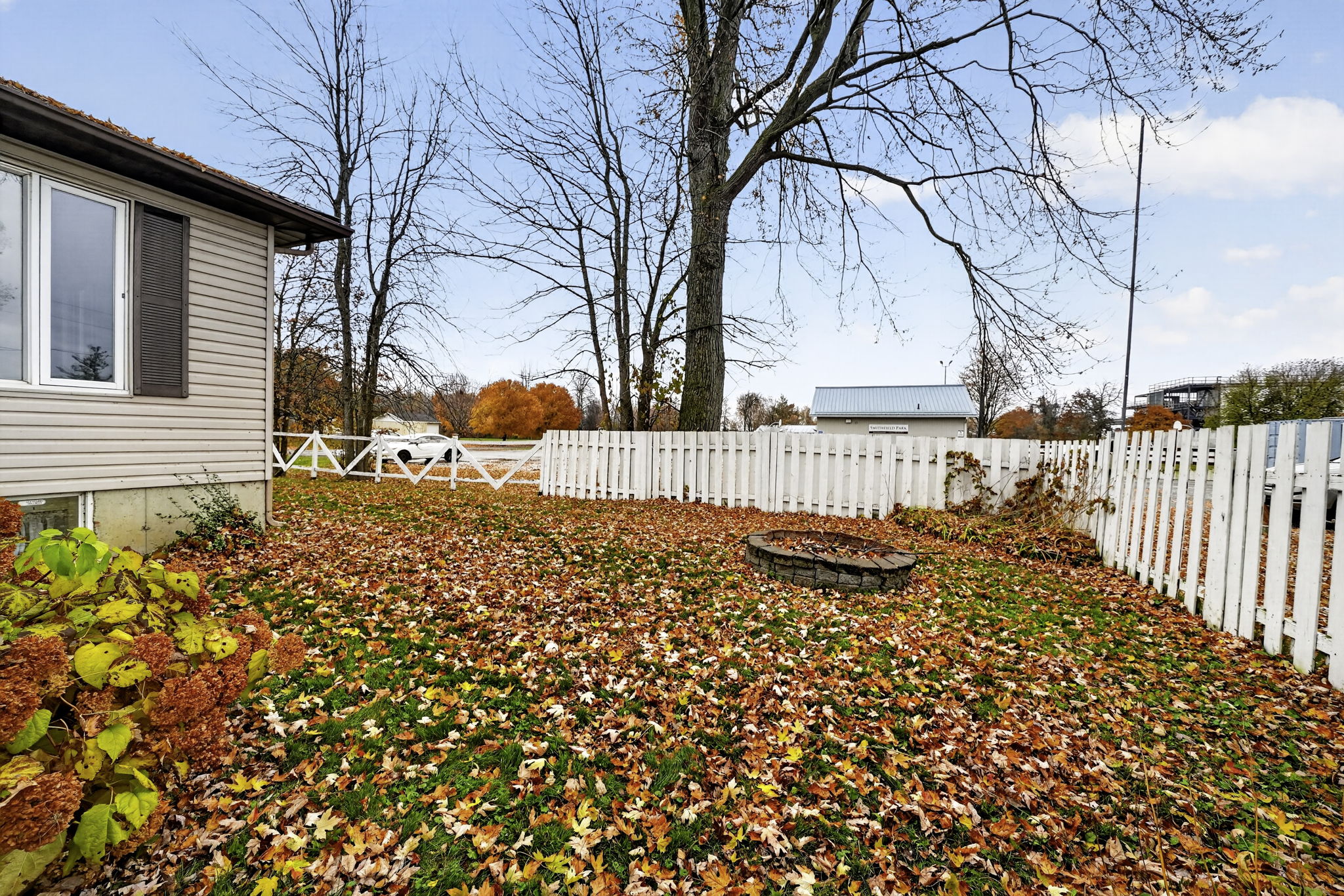  Photo 40